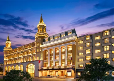 Mansion 1903 Hotel Hotels in Central Avenue.St. Sofia Church. the Songhua River