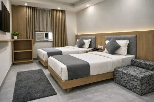Hotel Global Rise Near IGI Airport - 3-Star