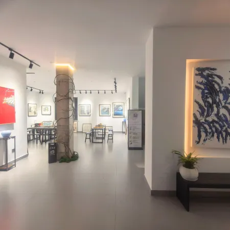Yin Art Homestay ( Youbu Ancient Town)
