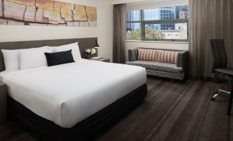 Rydges World Square, an EVT hotel