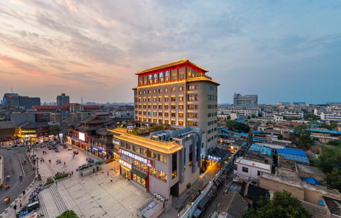 Manxin Hotel Kaifeng Drum Tower Square