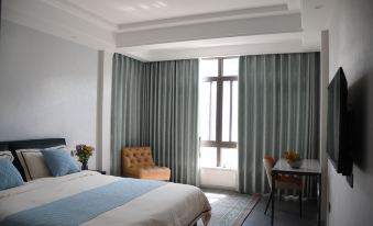 Kunshan Dianshan Lake Qingfeng Xiaozhu Homestay