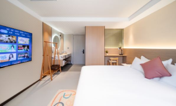 Galaxy Star Fashion Hotel (Taizhou Jiaojiang East Business District)