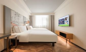 1. Ibis Sty..