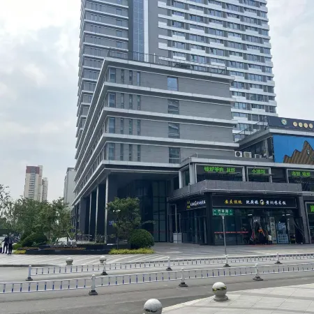 Yaju Apartment (Nanjing South Railway Station)