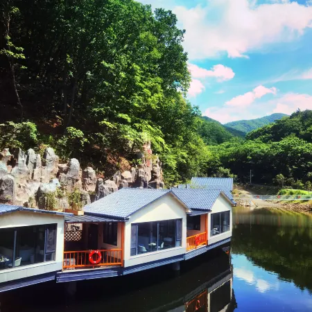 Xinbin Shenxiangu Homestay