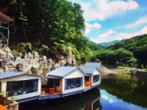 Xinbin Shenxiangu Homestay