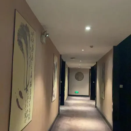 Civilization Hotel