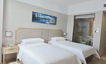 Vienna 3 Best Hotel (South Zhongshan District)