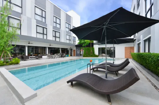 เกท 43 แอร์พอร์ต โฮเทล