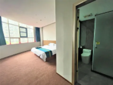 Xinmi Deyijie Hotel (Zhongqiang Guangnian City Plaza) Hotels in Xinmi