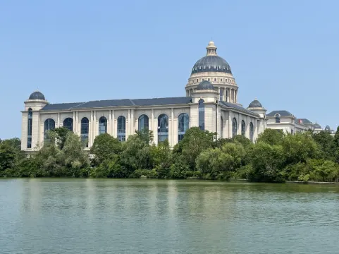 Qidonghai Shangju Holiday Hotel Apartment (Evergrande Venice Branch)