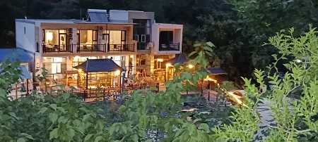 Rural homestay in a corner of Yesanpo Mountain