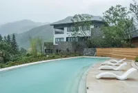 Hongcun Cunshang Yuxia Homestay - ที่มีสระว่ายน้ำ