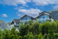 BANSHANYINZHU PANDA HOTEL