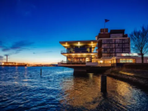 デルタ ホテル フラールディンヘンのホテル