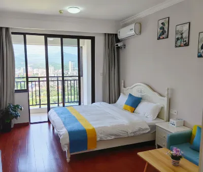 Min Hou Yi xuan ju Cinema Apartment Hotels in Minyue Water Town