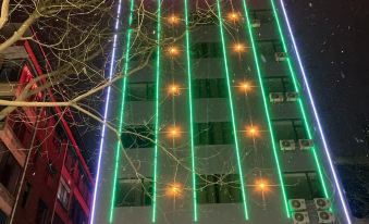 IU Hotel (Liulin 18 Meters Street)