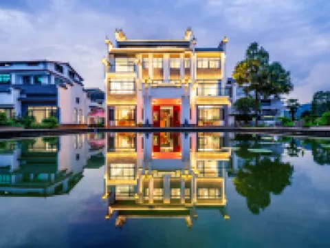 Rongshe. Near Water and Mountain View Vacation Boutique Stay (Guilin Lijiang) Hotel berhampiran Zhujiang Passenger Transport Port