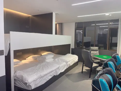 Duola E-Sports Hotel (Gongyuan Dadao)