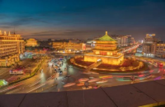 TOWO Shangpin Hotel (Xi'an Line 1 Kaiyuanmen Subway Station) Hotels near Xi'an Vocational and Technical College (Southeast to Fenghui Community， Xibian Company)