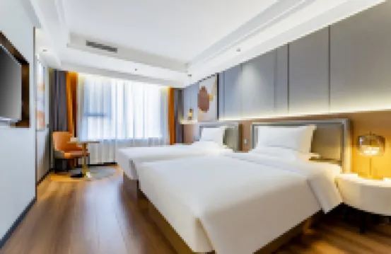 Yunting Hotel (Bayannur Linhe District Victoria Mall)