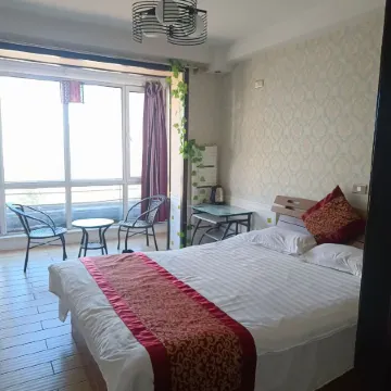 Fenglin Daily Holiday Inn