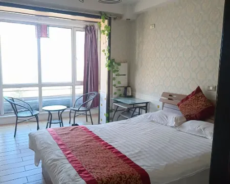 Fenglin Daily Holiday Inn Hotels in Fenglin County