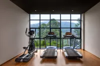 The Golden Ridge Hotel - Gym