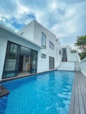 The Luxurious 27, Johor Bahru Hotels in 