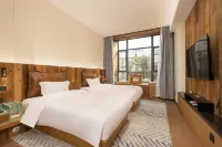 Floral Lux Hotel· Quzhou Yueyin Heji Hotel Hotels in Quzhou