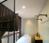 ซูเปอร์ 8 โรงแรมอลอร์เซตาร์