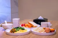 CCINN (Anyang Railway Station Store) - breakfast