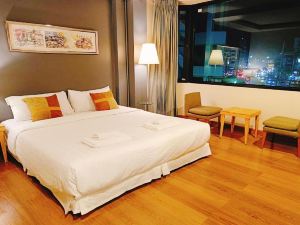 PloyBuri Boutique Hotel