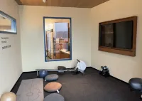 BLOOM BLUE Hotel (Leshan High-speed Railway Station Shihao Plaza) - نادي رياضي