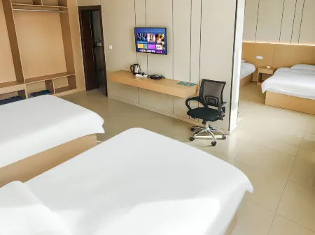 Qimota Zhongshaliu Hotel Отели рядом с достопримечательностью «Tarim Desert Highway»