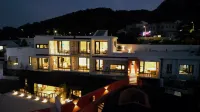 MOYA boutique seaside hotel (Qingdao Laoshan Scenic Area Yangkou Branch)