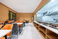 Urba Bona Hotel (Gongliu County People's Square Branch) - breakfast