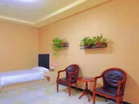 Yue Hotel (Baoding Mancheng Huiyou Shopping Mall)