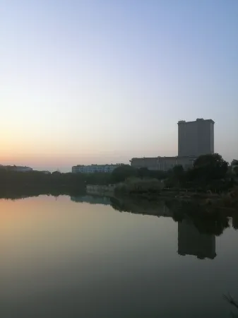 Yuxia International Hotel