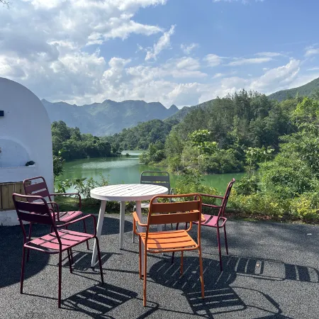 Moon Bay Yunqi Homestay
