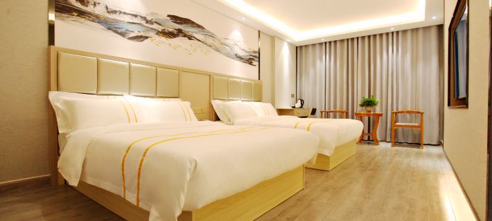 Huacheng Grand Hotel Hotels in Taojiang
