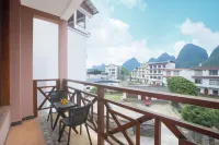 Xiaolonghe Hotel (Yangshuo Yulonghe Scenic Area)