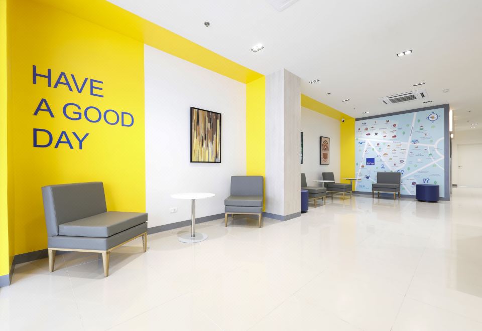 4. 호프 인 호텔 ..