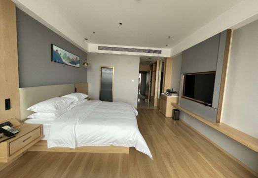 2. 서머 리도 호텔..