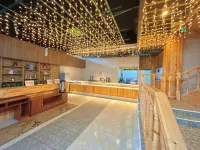 Shiwei Blue Lake Hotel Hotels in Ergun