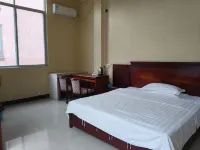 Tianzhi Xinshun Business Hotel - 2 ดาว