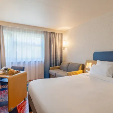 B&B Hotel Lyon Nord 4 étoiles