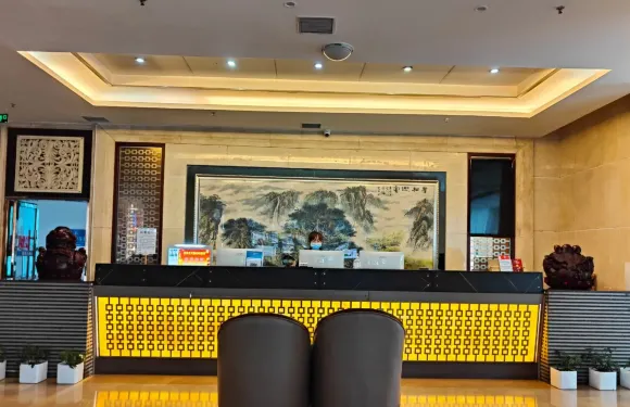 通江鑽石大酒店