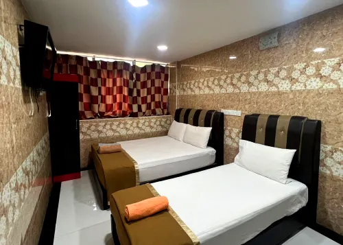 Ark Hotel Melawati - 2-Star